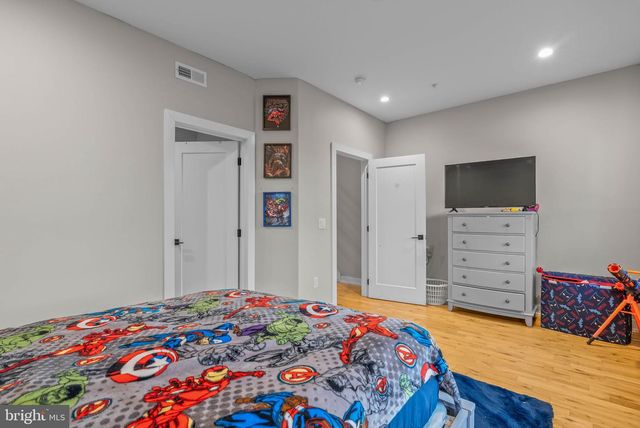 1517 N 27TH ST, Philadelphia, PA 19121