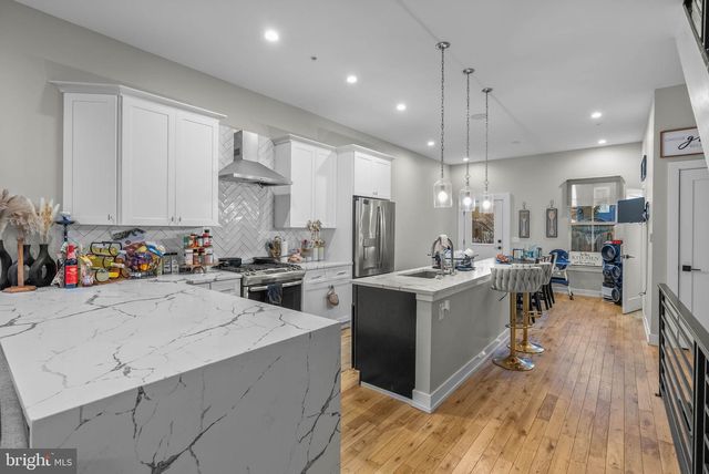 1517 N 27TH ST, Philadelphia, PA 19121