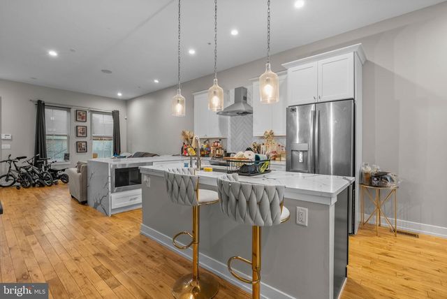 1517 N 27TH ST, Philadelphia, PA 19121