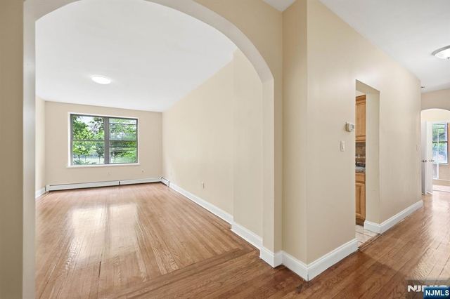 5 Pomona 2C, Newark, NJ 07112
