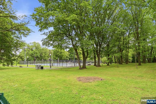 5 Pomona 2C, Newark, NJ 07112