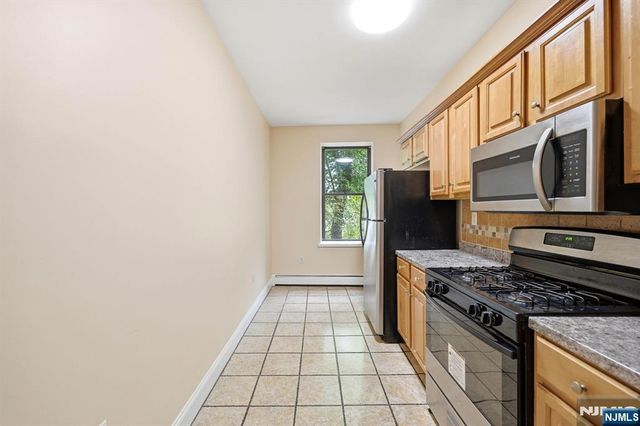 5 Pomona 2C, Newark, NJ 07112