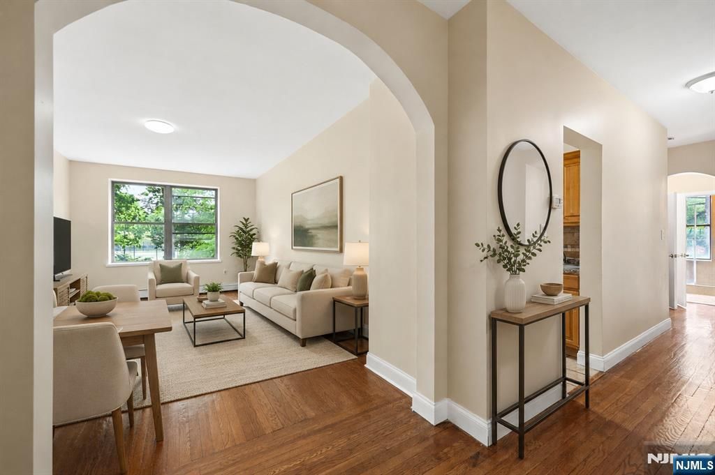 5 Pomona 2C, Newark, NJ 07112