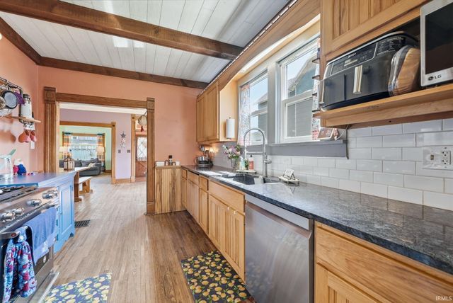 329 W 5th Street, Auburn, IN 46706