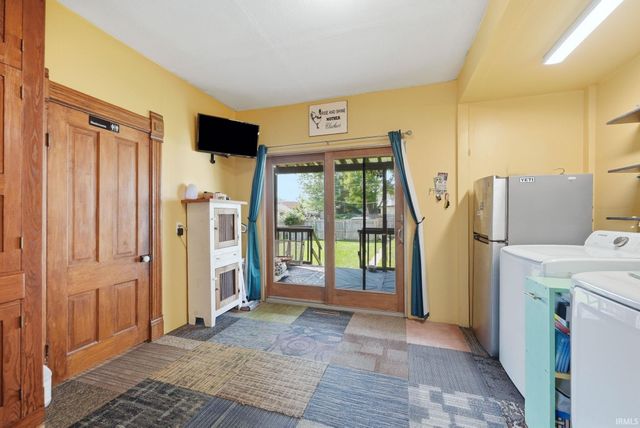 329 W 5th Street, Auburn, IN 46706