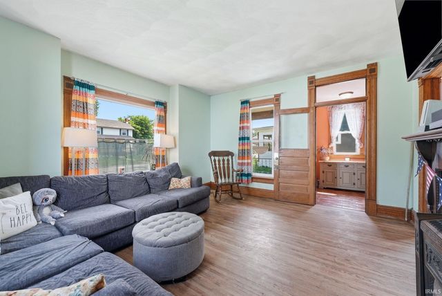 329 W 5th Street, Auburn, IN 46706