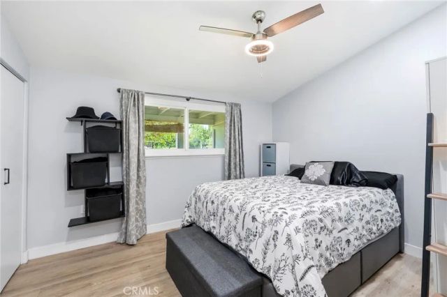 19237 Avenue Of The Oaks B, Newhall, CA 91321