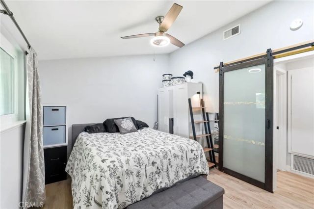 19237 Avenue Of The Oaks B, Newhall, CA 91321