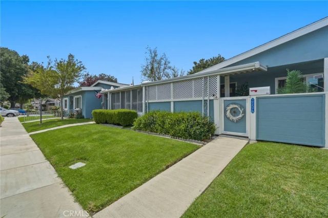 19237 Avenue Of The Oaks B, Newhall, CA 91321
