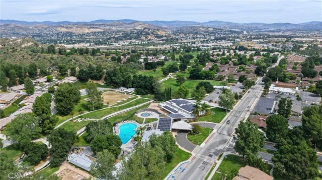 19237 Avenue Of The Oaks B, Newhall, CA 91321