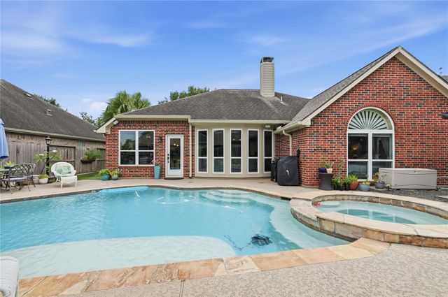 1010 Bringewood Chase Drive, Spring, TX 77379