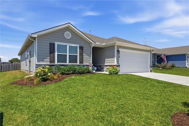 716 Bentley Drive, Belton, MO 64012