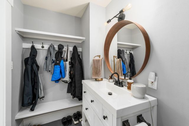 745 Mohawk Street, Columbus, OH 43206