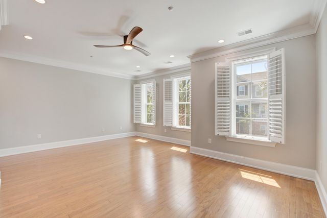 656 Coleman Boulevard 404, Mount Pleasant, SC 29464