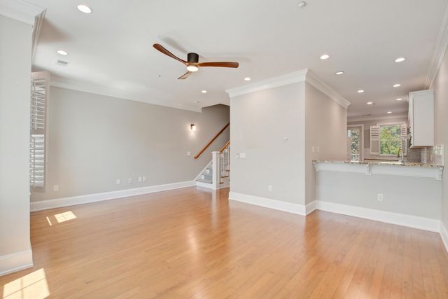 656 Coleman Boulevard 404, Mount Pleasant, SC 29464