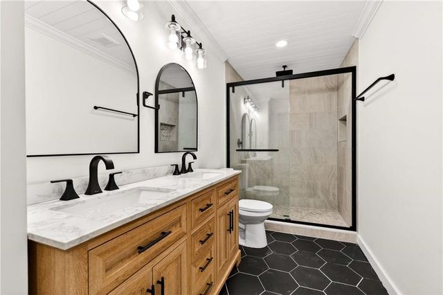 3302 Bobbie Lane, Decatur, GA 30032