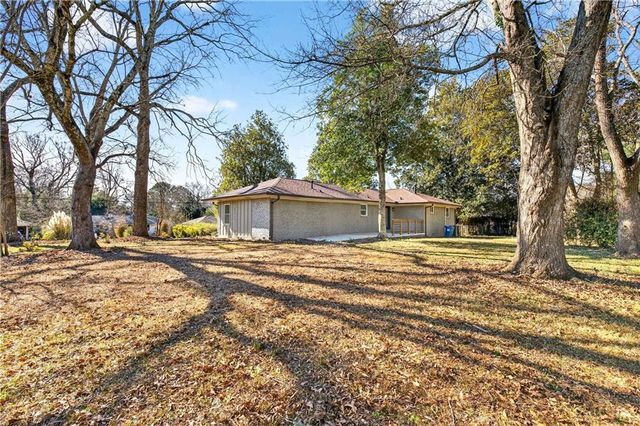 3302 Bobbie Lane, Decatur, GA 30032