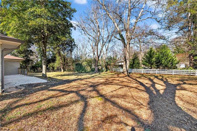 3302 Bobbie Lane, Decatur, GA 30032