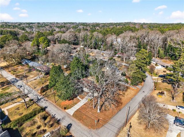 3302 Bobbie Lane, Decatur, GA 30032