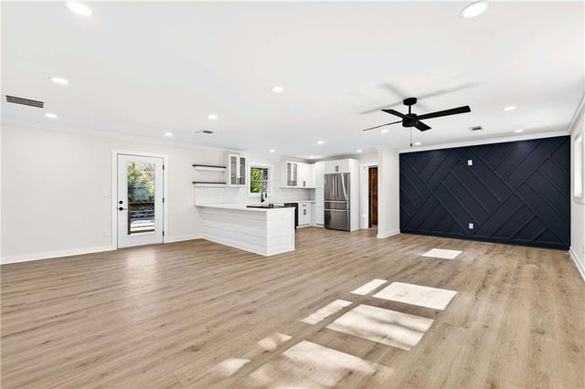 3302 Bobbie Lane, Decatur, GA 30032