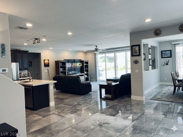 6480 West Diablo Drive, Las Vegas, NV 89118