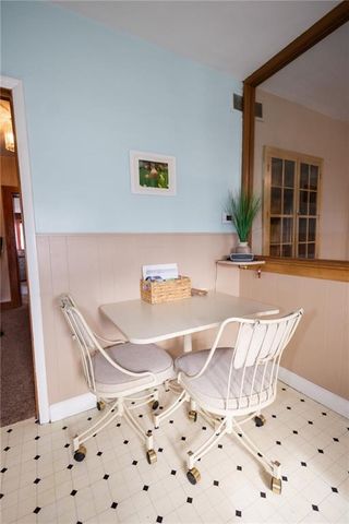 5124 Lake Avenue, St Joseph, MO 64504