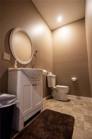 5124 Lake Avenue, St Joseph, MO 64504