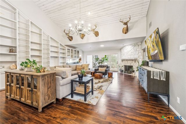97 Mission Drive, New Braunfels, TX 78130