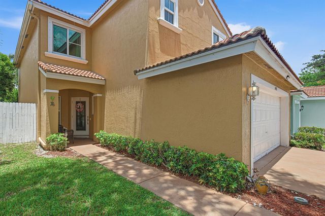 6933 DESERT INN Terrace, Lake Worth, FL 33463