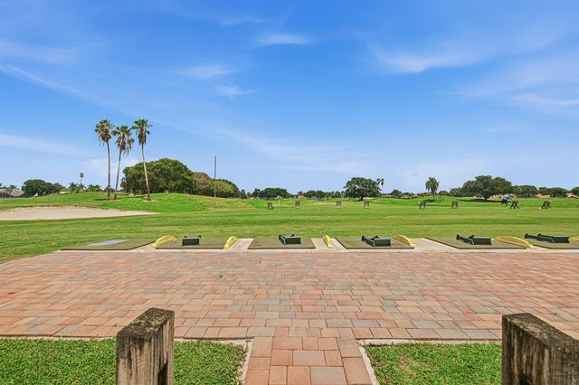 6933 DESERT INN Terrace, Lake Worth, FL 33463