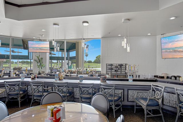 6933 DESERT INN Terrace, Lake Worth, FL 33463
