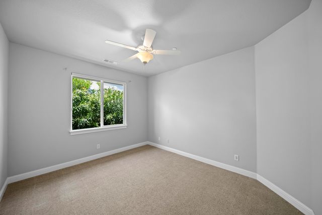 831 Santa Cruz Drive, Redding, CA 96003