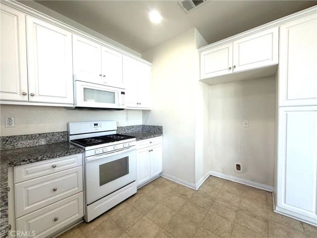 8433 Floro Place, Rancho Cucamonga, CA 91730