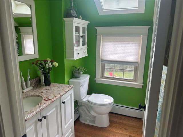 7 Boulevard East Boulevard, Middletown, RI 02842