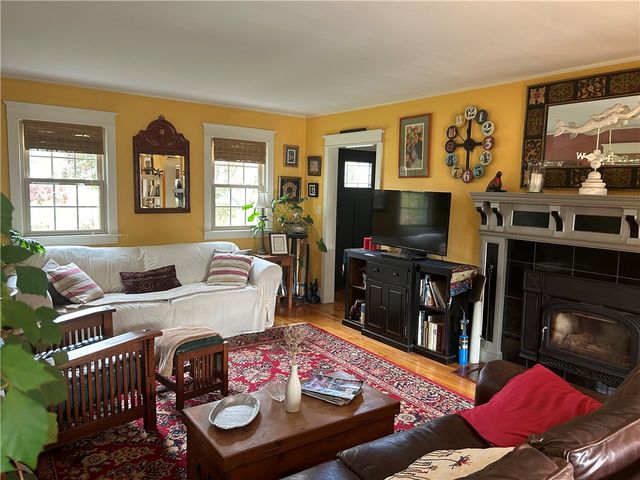 7 Boulevard East Boulevard, Middletown, RI 02842