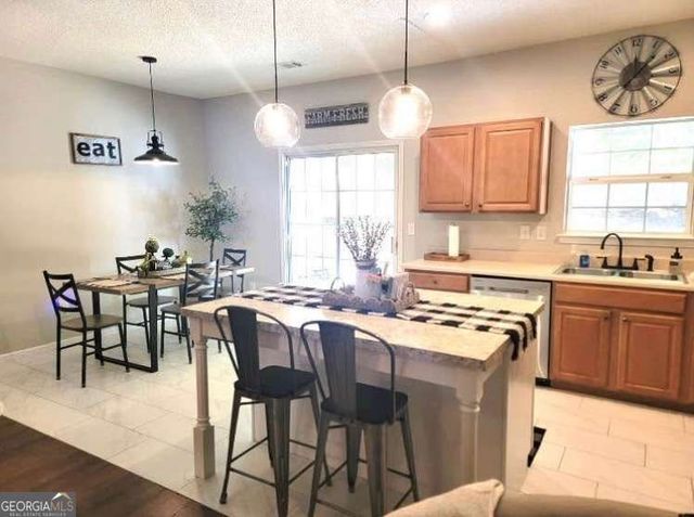 2341 Heritage Park Circle NW 18, Kennesaw, GA 30144