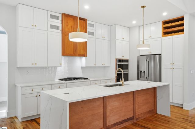 310 S Nelson Drive, Fountain Inn, SC 29644