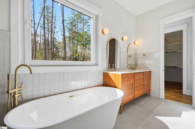 310 S Nelson Drive, Fountain Inn, SC 29644