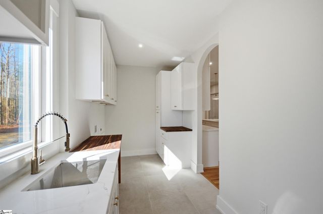 310 S Nelson Drive, Fountain Inn, SC 29644