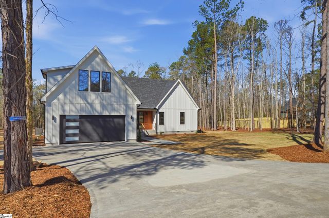 310 S Nelson Drive, Fountain Inn, SC 29644