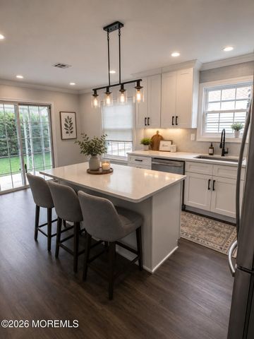 96 Narberth Way, Toms River, NJ 08757