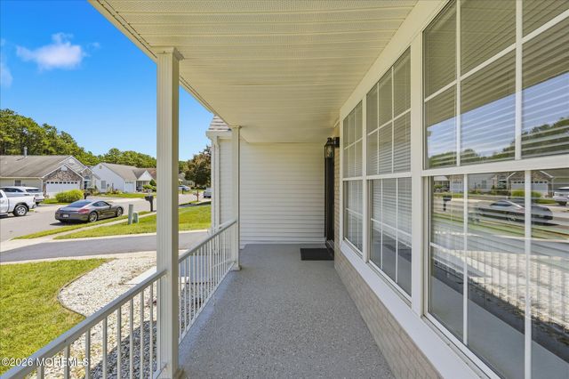 96 Narberth Way, Toms River, NJ 08757