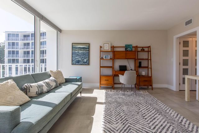 2774 S Ocean Boulevard 508, Palm Beach, FL 33480