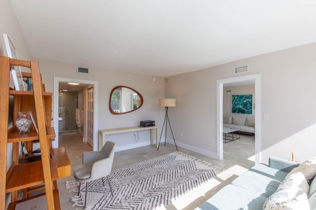 2774 S Ocean Boulevard 508, Palm Beach, FL 33480