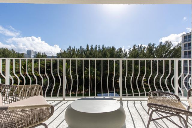 2774 S Ocean Boulevard 508, Palm Beach, FL 33480