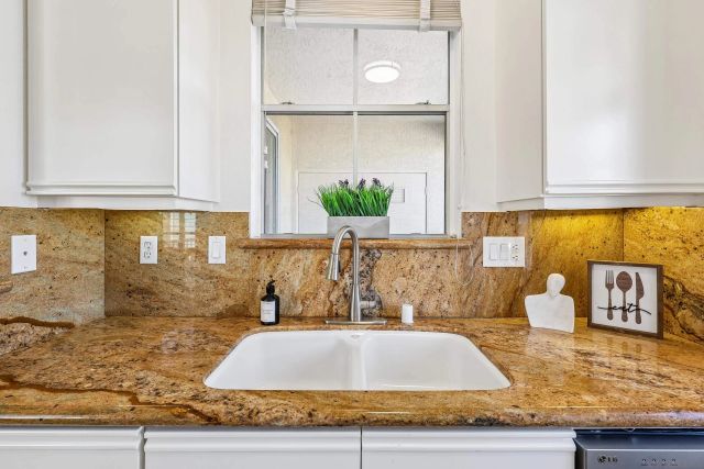 10878 Sabre Hill Dr. 294, San Diego, CA 92128