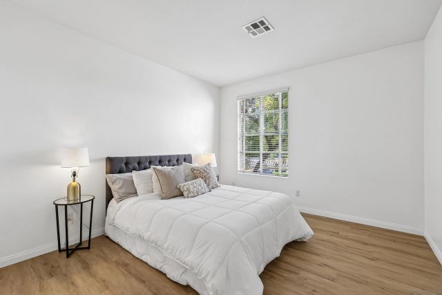 10878 Sabre Hill Dr. 294, San Diego, CA 92128