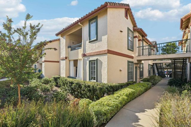 10878 Sabre Hill Dr. 294, San Diego, CA 92128