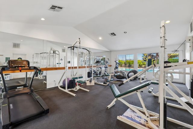 10878 Sabre Hill Dr. 294, San Diego, CA 92128