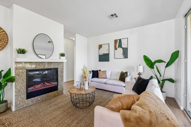 10878 Sabre Hill Dr. 294, San Diego, CA 92128